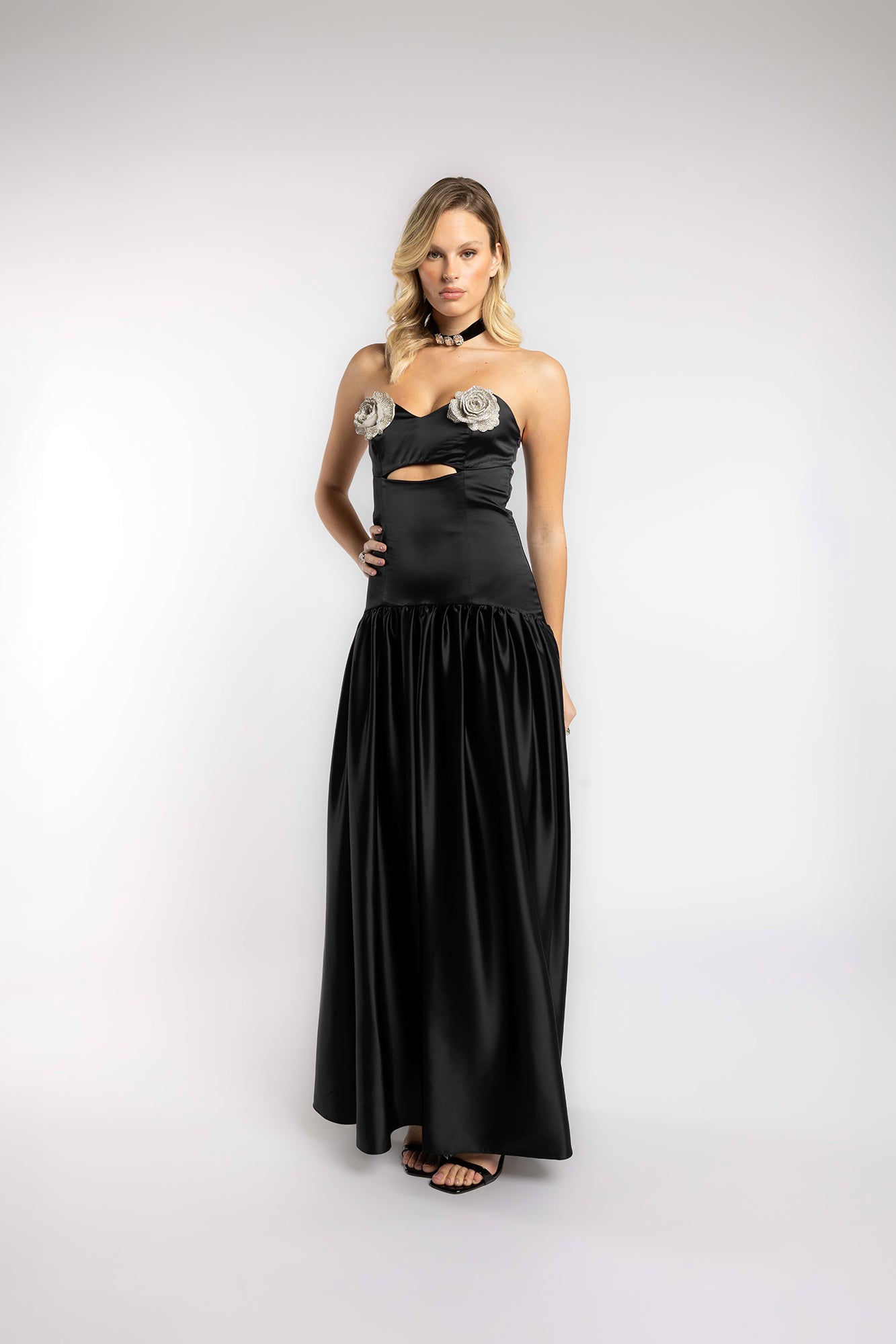 VESTIDO FLOR DE MEDIA NOCHE