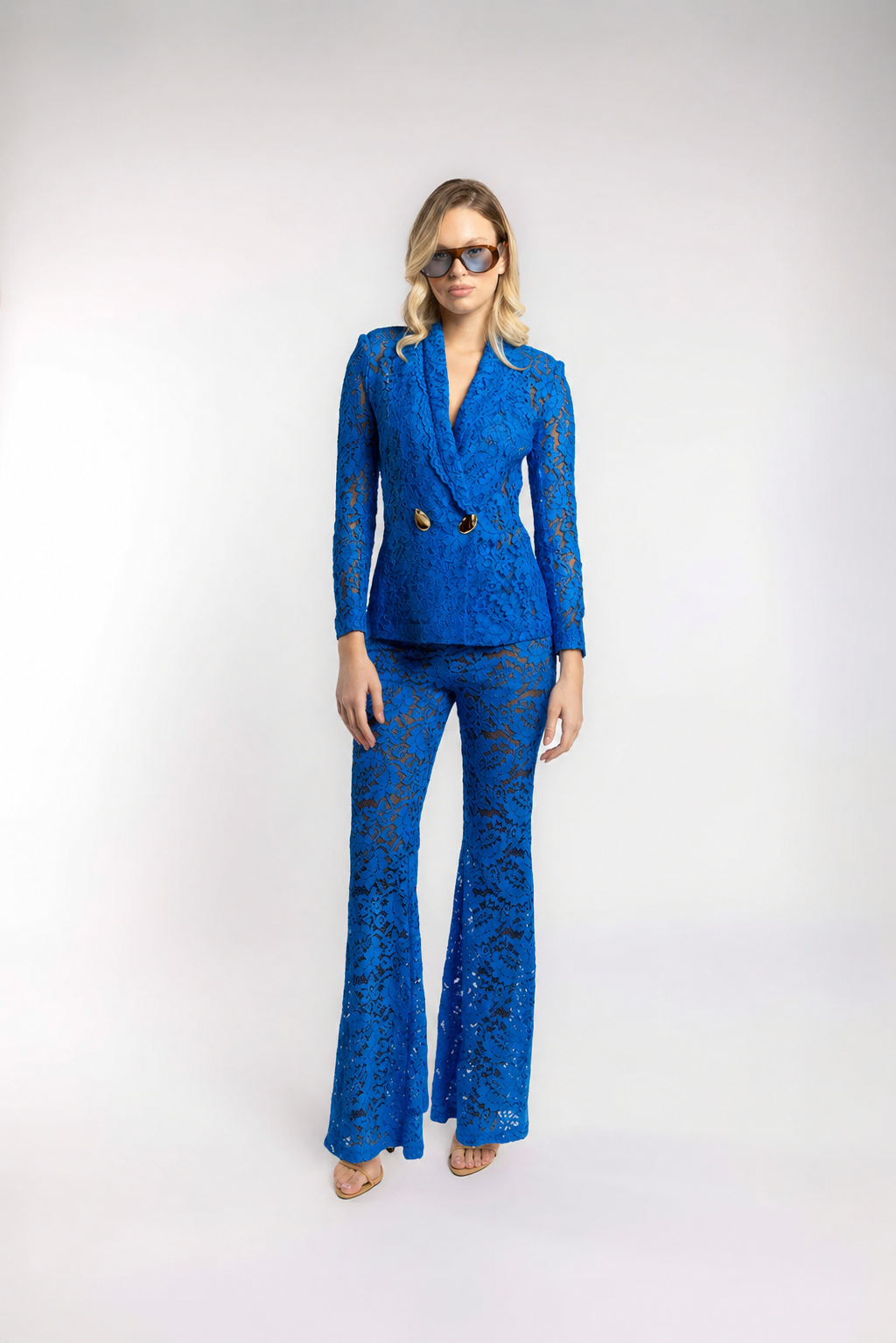 PANTALON DE ENCAJE ACAMPANADO AZUL