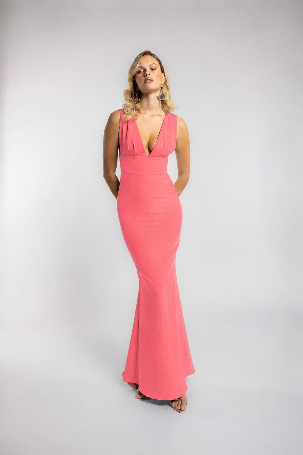 VESTIDO SILUETA DE AGUA